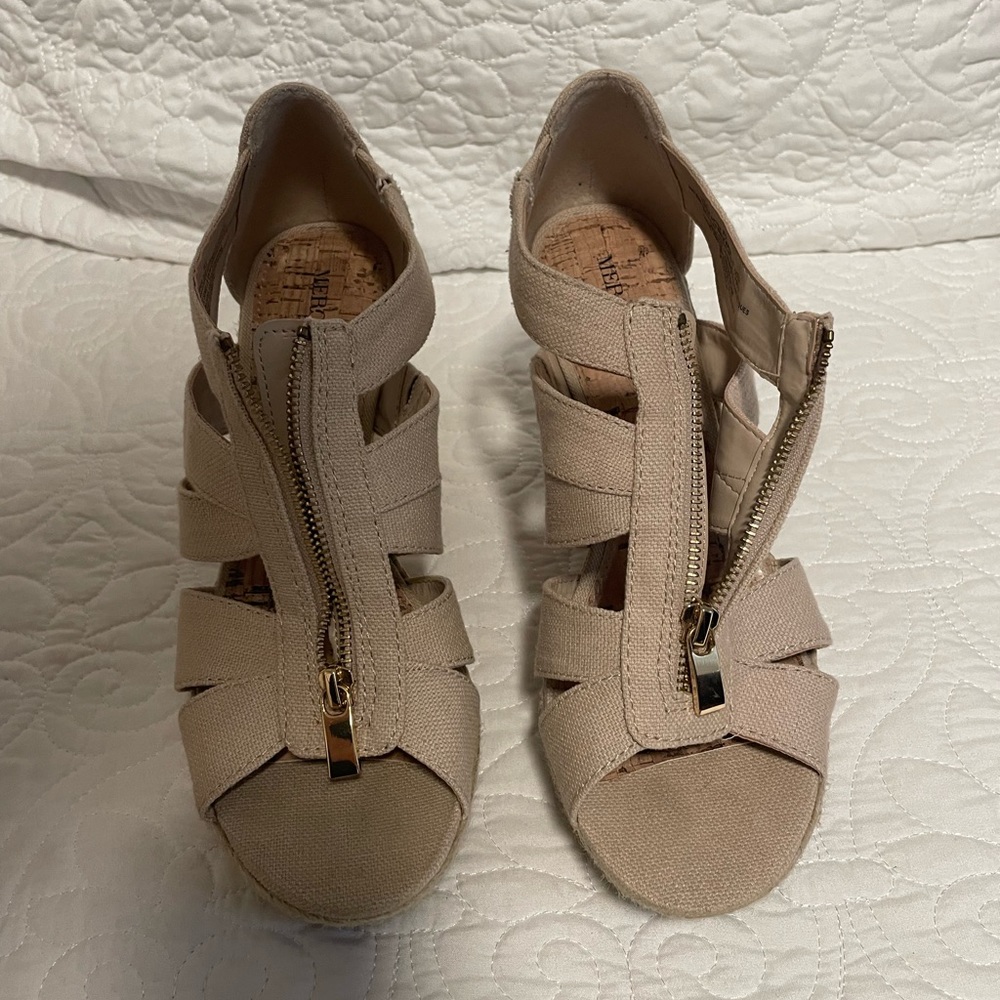 Tan and Gold Wedges 9.5